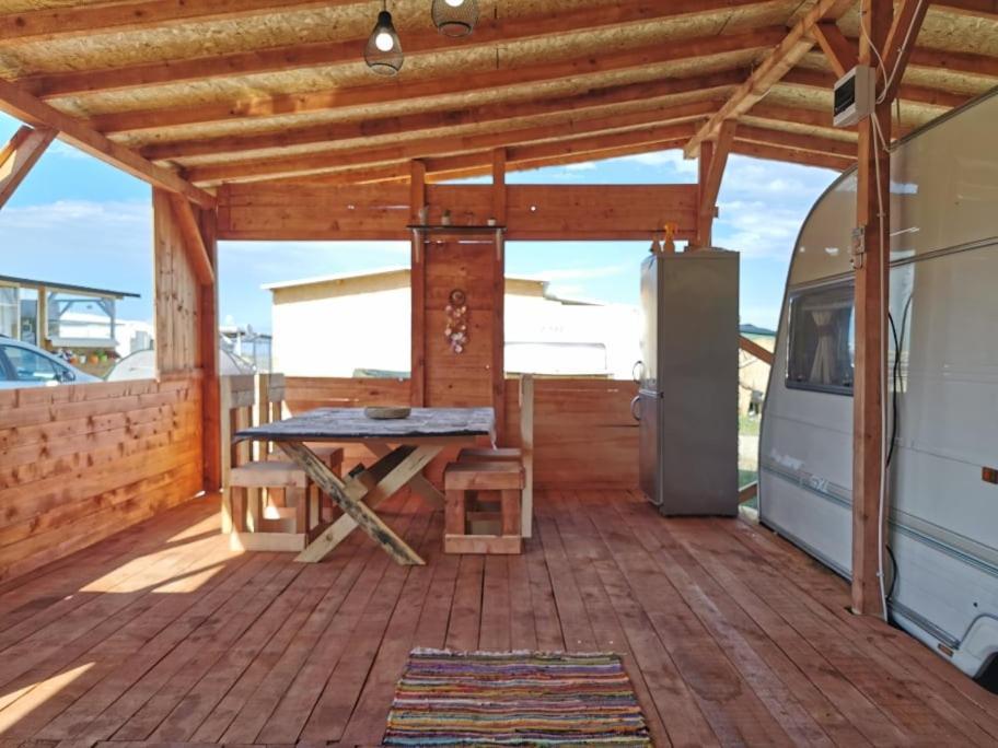 Sea Caravan On The Beach Kiten  Exterior photo