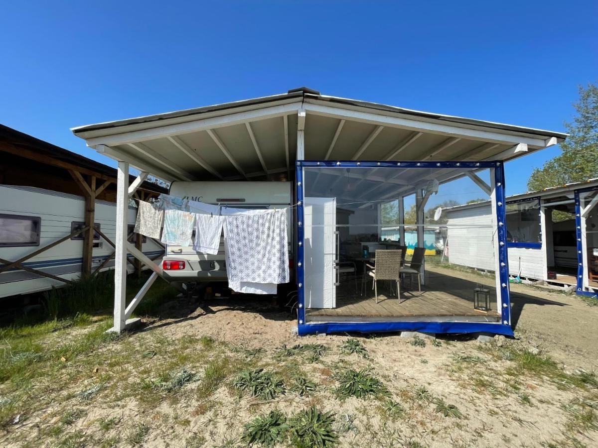 Sea Caravan On The Beach Kiten  Exterior photo