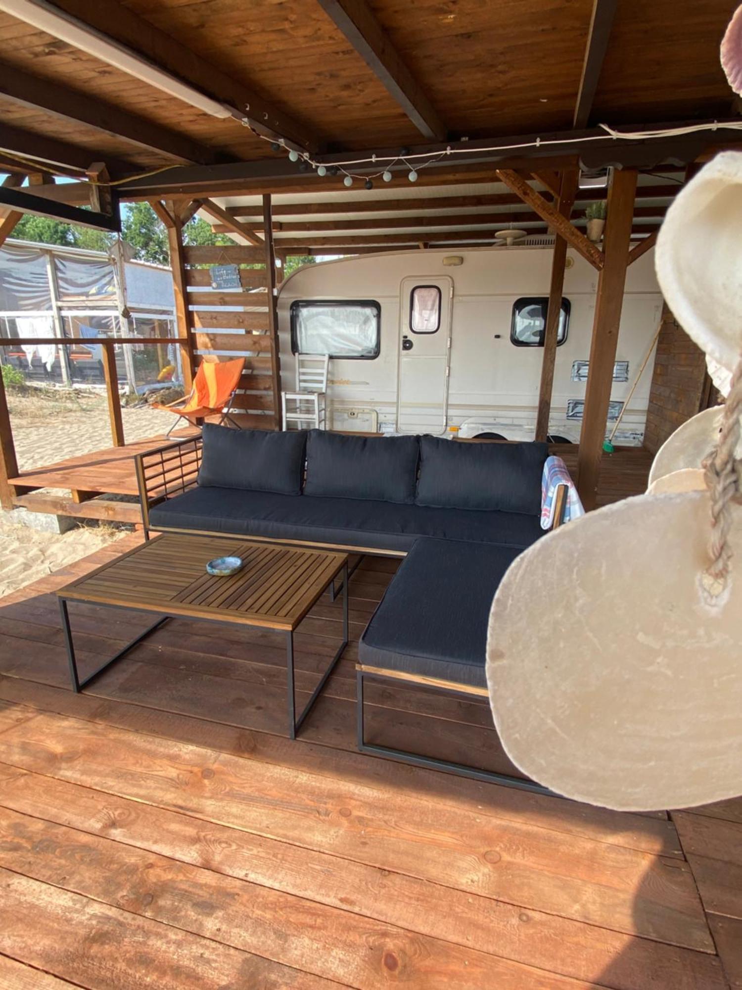 Sea Caravan On The Beach Kiten  Exterior photo