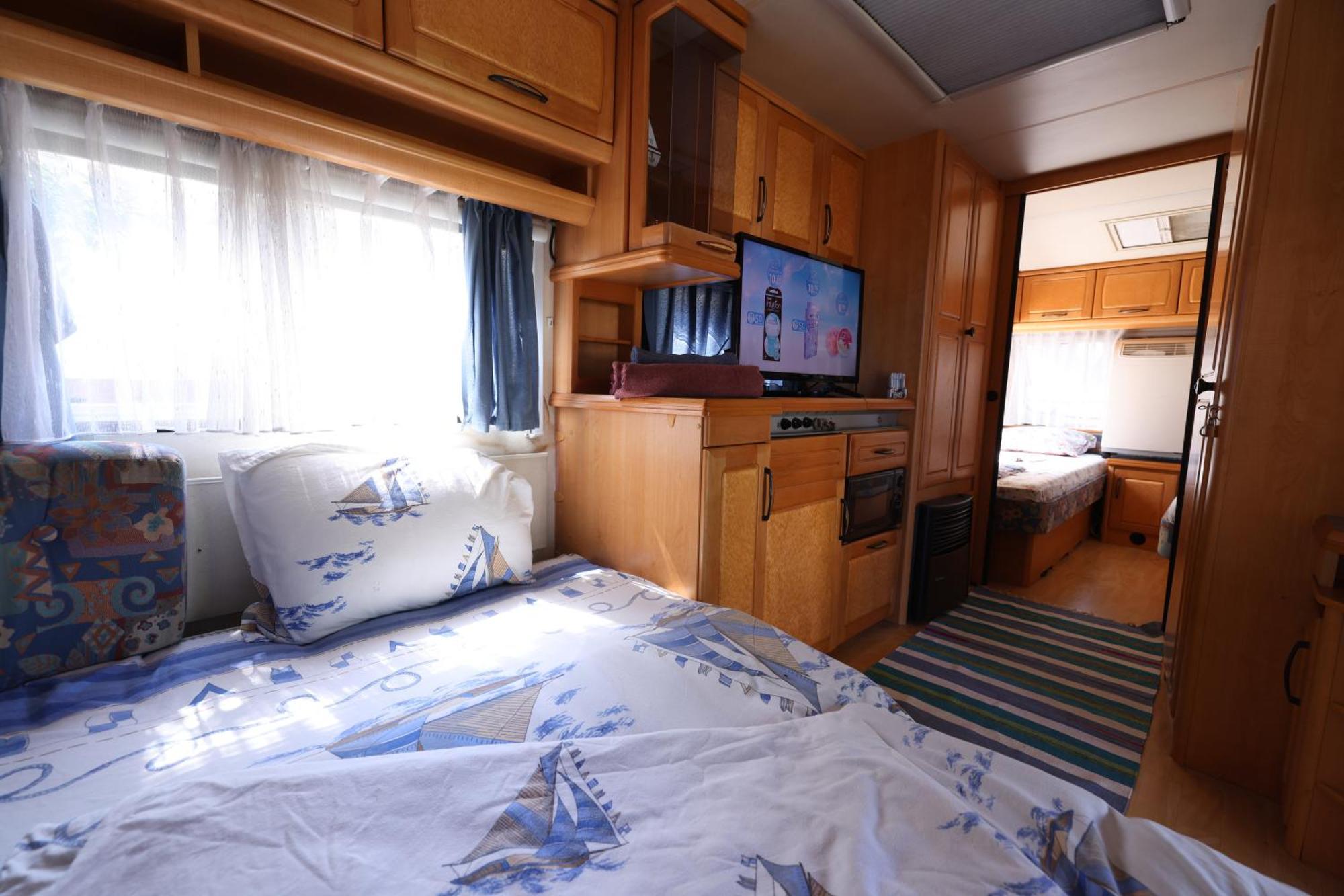 Sea Caravan On The Beach Kiten  Exterior photo
