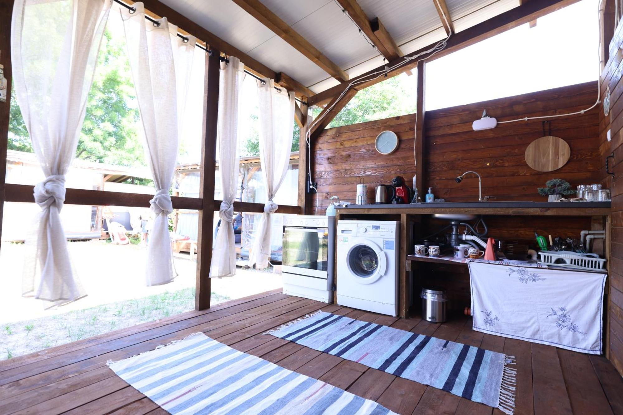 Sea Caravan On The Beach Kiten  Exterior photo