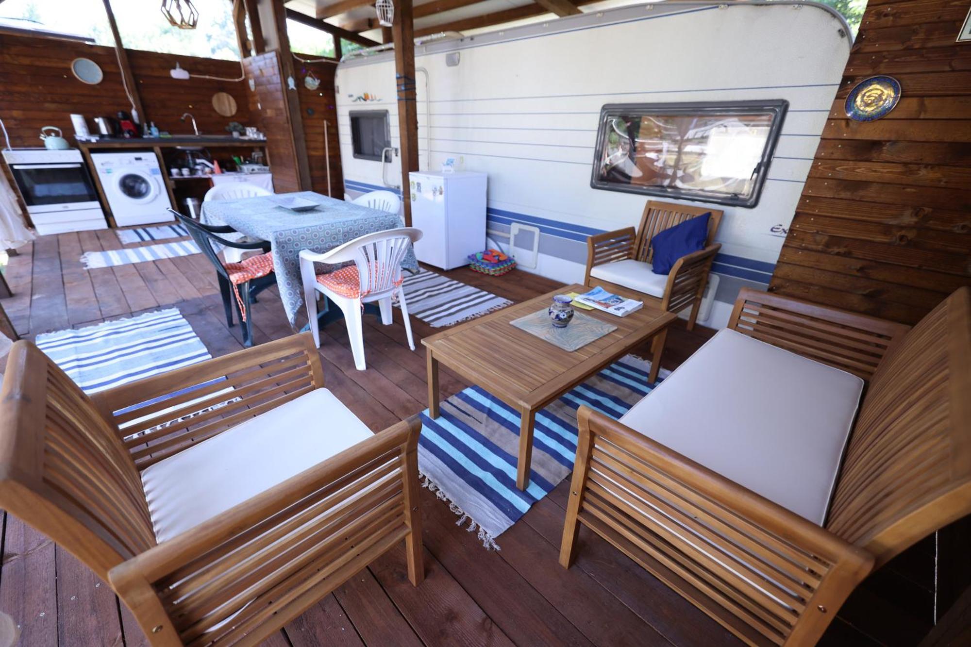 Sea Caravan On The Beach Kiten  Exterior photo